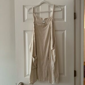 Arula “Skirtall”